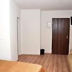 Семеен Хотел Къщата Hotel