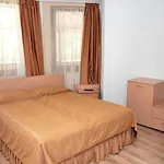 Hotel Семеен Хотел Къщата 2*