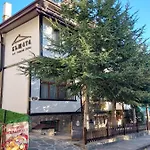 Hotel Семеен Хотел Къщата Devín
