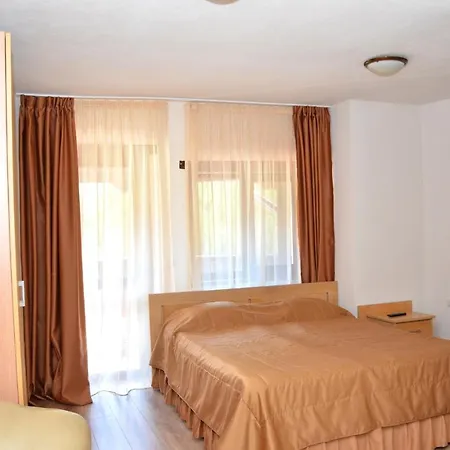 Hotell Семеен Хотел Къщата Devin