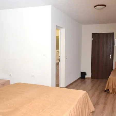 Hotell Семеен Хотел Къщата