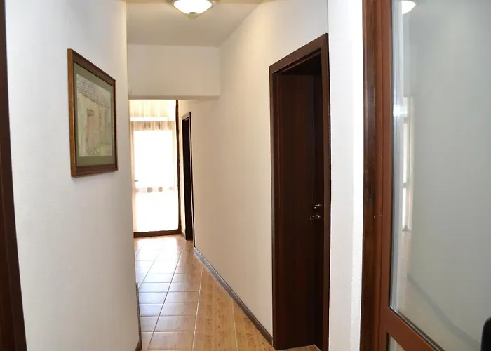 Семеен Хотел Къщата Hotel