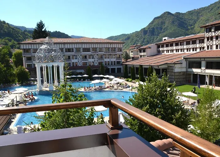 Hotel Семеен Хотел Къщата Devin